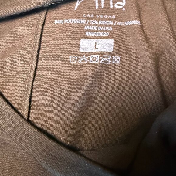 Aria Las Vegas Metallic Graphic Top – Size Large - Picture 4 of 4